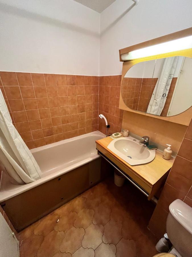 Studio Climatise Avec Jardin Et Plage A 250M Saint-Mandrier-sur-Mer Bagian luar foto