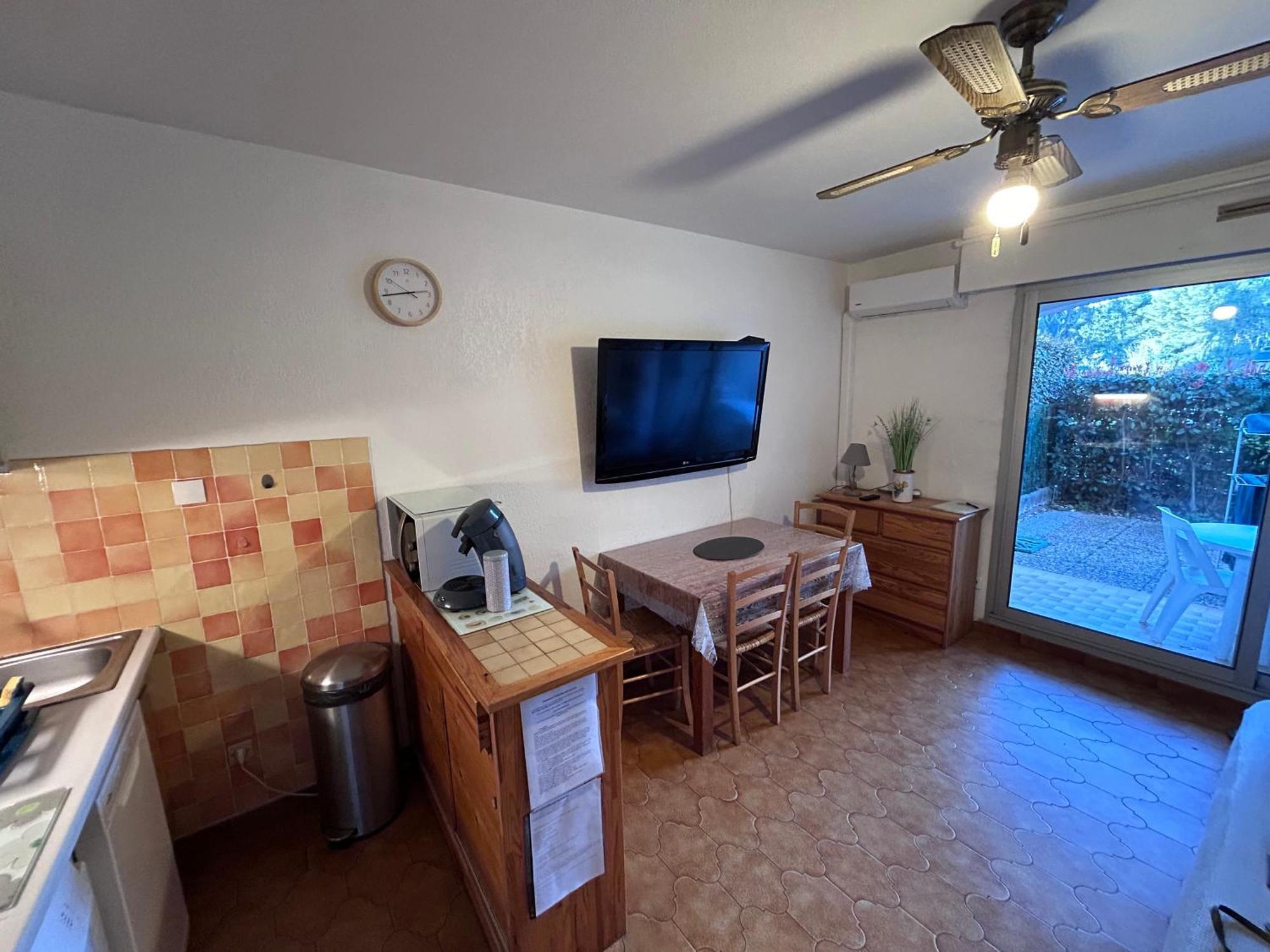 Studio Climatise Avec Jardin Et Plage A 250M Saint-Mandrier-sur-Mer Bagian luar foto